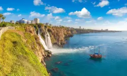 Antalya, Ne Zaman Konya’dan Ayrılarak İl Oldu?
