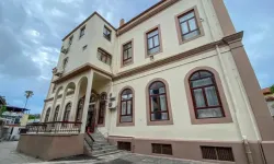 Antalya Dumlupınar Ortaokulu: Rum Kızlarının Okulu, Yaralı Askerlerin Sığınağı