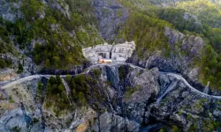 Antalya'nın ölüm yolu güvenlik ve genişletme bekliyor