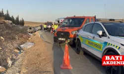 Gaziantep-Nizip yolunda feci çarpışma: 3 ölü, çok sayıda yaralı