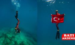 Şahika Ercümen’den Zafer Bayramı’na Özel Anlamlı Dalış