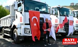 Türkiye Belediyeler Birliği’nden Finike’ye Araç Desteği