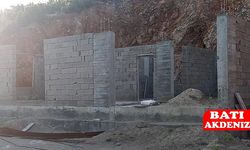 Antalya’da Ailenin Dramı: Ev İçin Para Verdi, Yıllardır Bekliyor