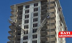Yük Asansörü İkiye Ayrıldı: 2 İşçi Hayatını Kaybetti