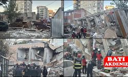 6 Katlı Apartman Çöktü: Kurtarma Çalışmaları Sürüyor