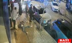 Kaza Anı Kamerada: Motosikletli Yayaya Savruldu