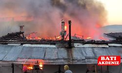 Elmalı Karamık Mahallesi’nde Ev Yangını