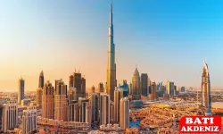 Şiddetli Fırtına Burj Khalifa’yı Vurdu