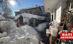 Karabük’te 80 Yaşındaki Kadın Bahçesinde Donmuş Halde Ölü Bulundu