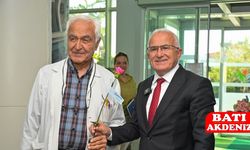 Kumluca Belediye Başkanı Mesut Avcıoğlu’ndan Sağlık Çalışanlarına 14 Mart Tıp Bayramı Ziyareti