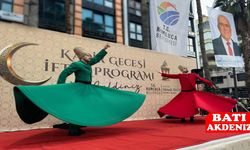 Kumluca’da Kadir Gecesi’nde Cumhuriyet Meydanı’nda Birlik Sofrası Kuruldu