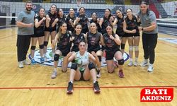 Manavgat Belediyespor'lu Genç Kızlar, Antalya Gelişim Ligi’nde Kumluca'yı 2-1 yendi