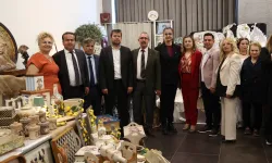 Antalya'da Uncalı ATASEM yılsonu sergisi açıldı