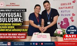 Elmalı Devlet Hastanesi’nde Duygulandıran Buluşma: Doğumundaki Ebe ile Yıllar Sonra Mesai Arkadaşı Oldu