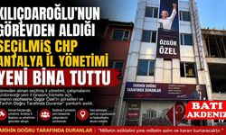 Kılıçdaroğlu'nun Görevden Aldığı CHP Antalya İl Yönetimi Yeni Binasına Taşındı