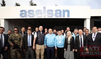Dışişleri Bakanı Çavuşoğlu Antalya Bilim Merkezi ve BİLİMFEST'i ziyaret etti: