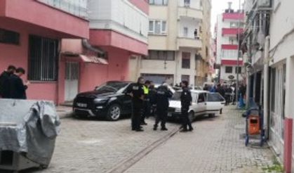 ANTALYA -  Silahlı saldırıda 3 kişi yaralandı, bir kişi gözaltına alındı