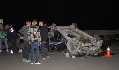 Hatay'da devrilen otomobildeki 1 kişi öldü, 1 kişi yaralandı
