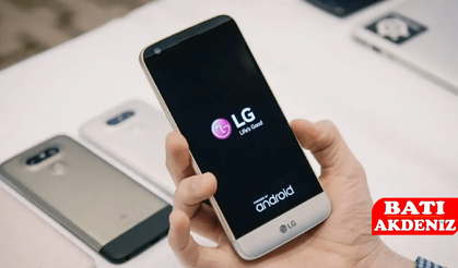 Bir Dev Daha Sahneden İndi!