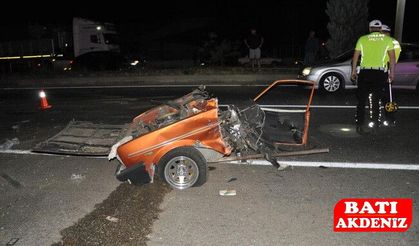 Can Pazarı: Çarpışan Araç İkiye Ayrıldı, 5 Ölü, 6 Yaralı