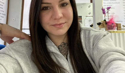 Arabada Müzik Dinleyen Dilara, Komşusunun Bıçaklı Saldırısına Kurban Gitti