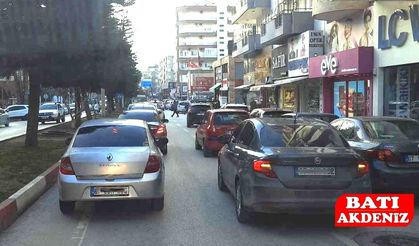 Kumluca’nın Trafik Çilesi Ne Zaman Bitecek?