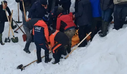 Artvin'de çığ faciasında kayıp çobanın 5 ay sonra cansız bedenine ulaşıldı!