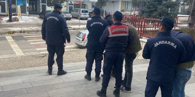 Antalya'da yakalanan 3 hırsız tutuklandı
