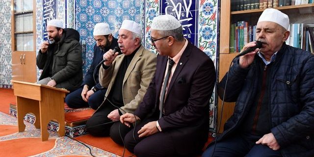 Bursa Mustafakemalpaşa'da deprem şehitlerine mevlit