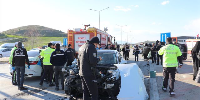 İki otomobilin çarpıştığı kazada 1 kişi öldü, 2 kişi yaralandı