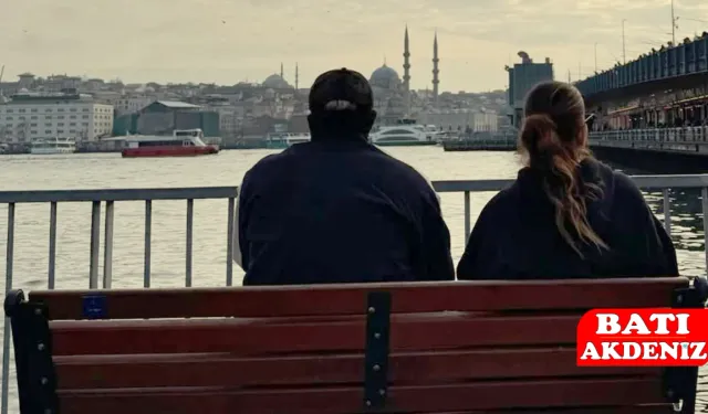 Sahalardan uzak, magazin gündeminin odağında