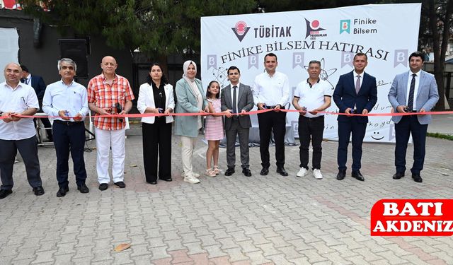 Kaymakam Çelik TÜBİTAK Bilim Fuarı’nın Açılışını Yaptı