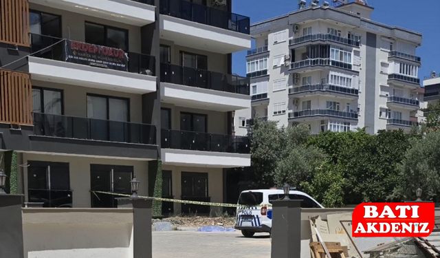 İkna Edilmişti, Yarım Saat Sonra Kendini Boşluğa Bıraktı