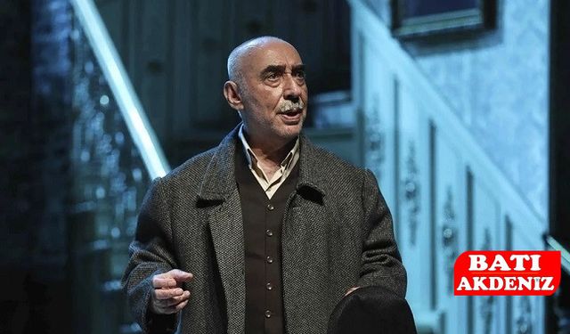 Usta Oyuncu Sahneden İndi: 61 Yıllık Oyunculuk Kariyerini Noktaladı