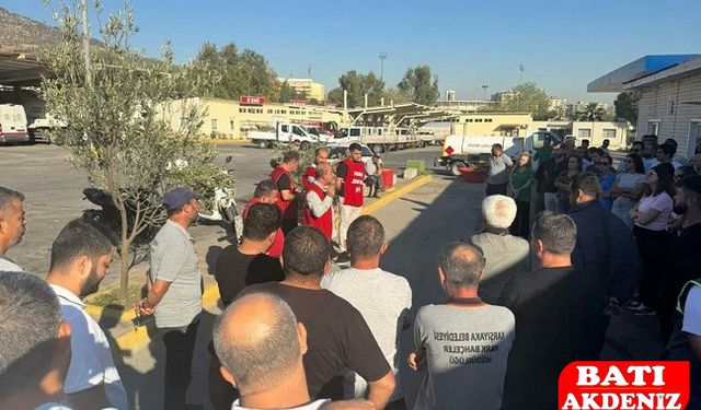 1.800 İşçi İş Bıraktı: Belediyede Maaş Krizi