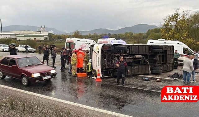 İşçi Servisi Takla Attı: 1 Ölü, Çok Sayıda Yaralı