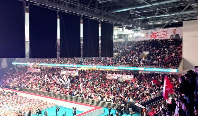 Yeniden Refah Partisi Kumluca Teşkilatından Katılım Rekor