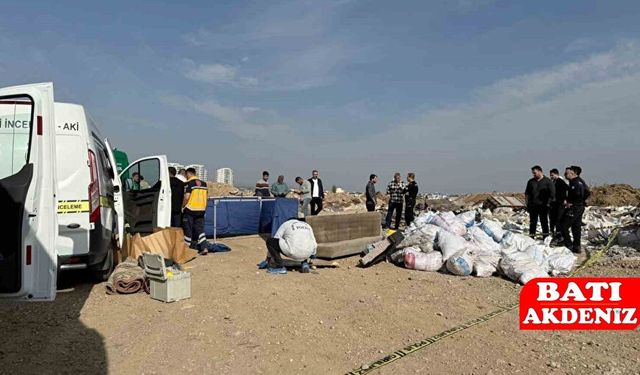 Mersin’in Tarsus ilçesinde çekyat içinden tuzlanmış ce-set çıktı