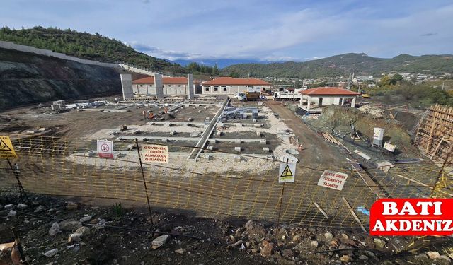 Kumluca’ya 154 Kilovolt Elektrik Desteği: Yeni Trafo Merkezi Hızla Yükseliyor