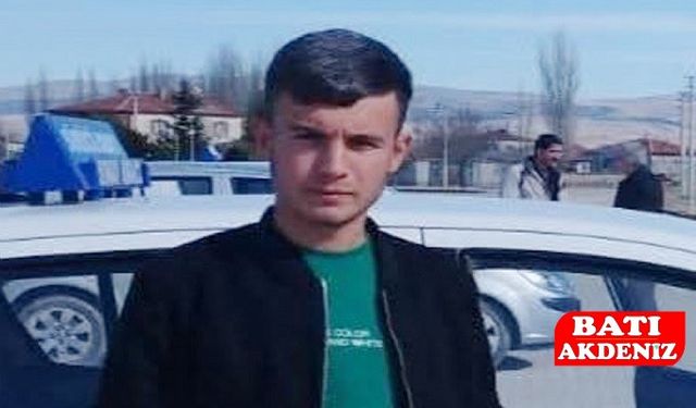 Otomobilin Kapısı Açılınca Yola Düştü: 1 Ölü