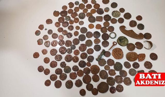 İznik’te Roma ve Bizans Dönemine Ait 143 Tarihi Eser Ele Geçirildi