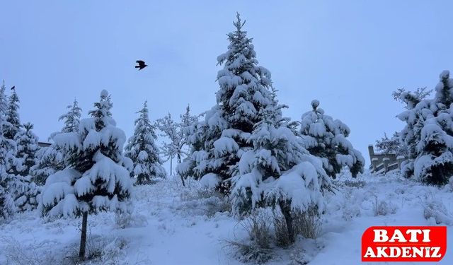 Buz Gibi Havaya ve Sağanak Yağışa Hazır Olun! AKOM’dan İstanbul İçin Yılbaşı Uyarısı