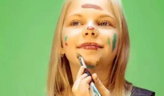 Makyaj yaşı 7-8'e düştü... Dijital içerikler çocukları etkiliyor