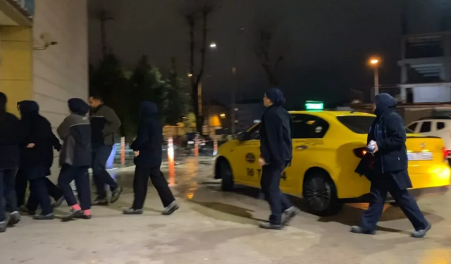 Tekstil Fabrikasında Gıda Zehirlenmesi Şüphesi: 20 İşçi Hastaneye Kaldırıldı