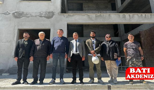 Kumluca’da Eğitim Yatırımları: Teknik Heyet Halk Eğitimi Merkezi İnşaatını İnceledi