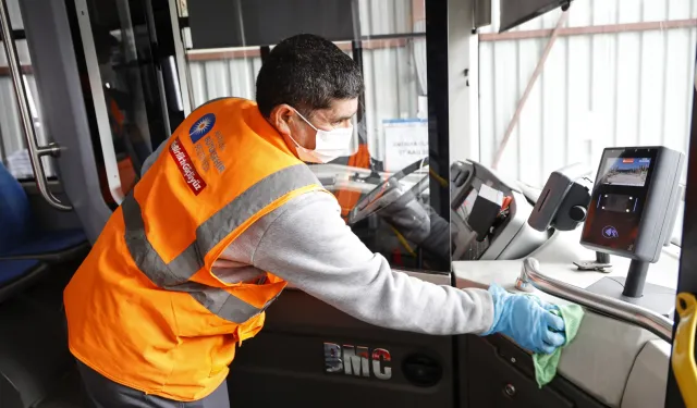 Antalya Büyükşehir'den hijyenik ulaşım hizmeti