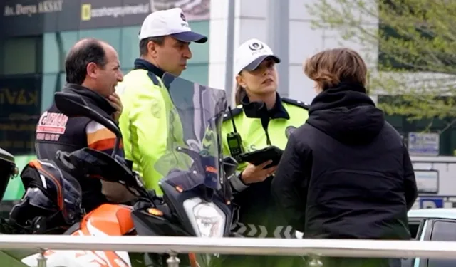 Düzce'de Polis Haftası'nda duygulandıran sürpriz