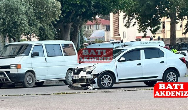 Kumluca’da Trafik Kazası: 1 Yaralı