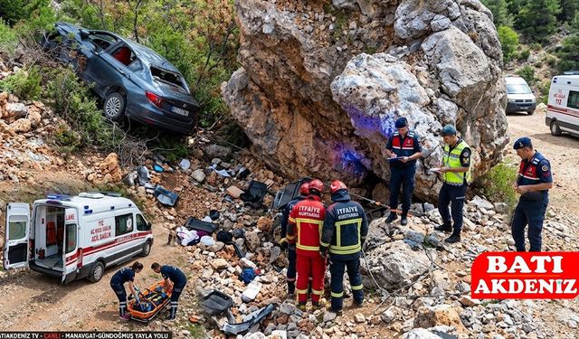 Şarampole Yuvarlanan Otomobil Demir Yığınına Döndü: 3'ü Çocuk 5 Kişi Yaralı