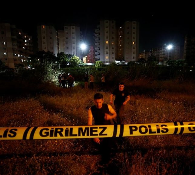 Antalya Haber - Derede erkek cesedi bulundu
